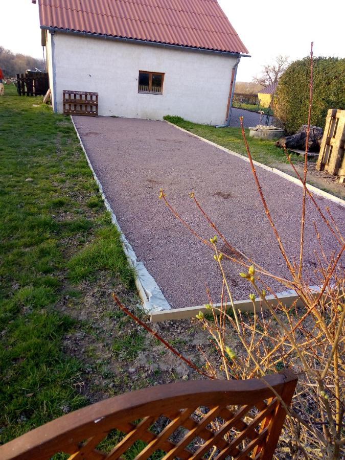 Ferienwohnung Les Vignes D'Ygrande Exterior foto